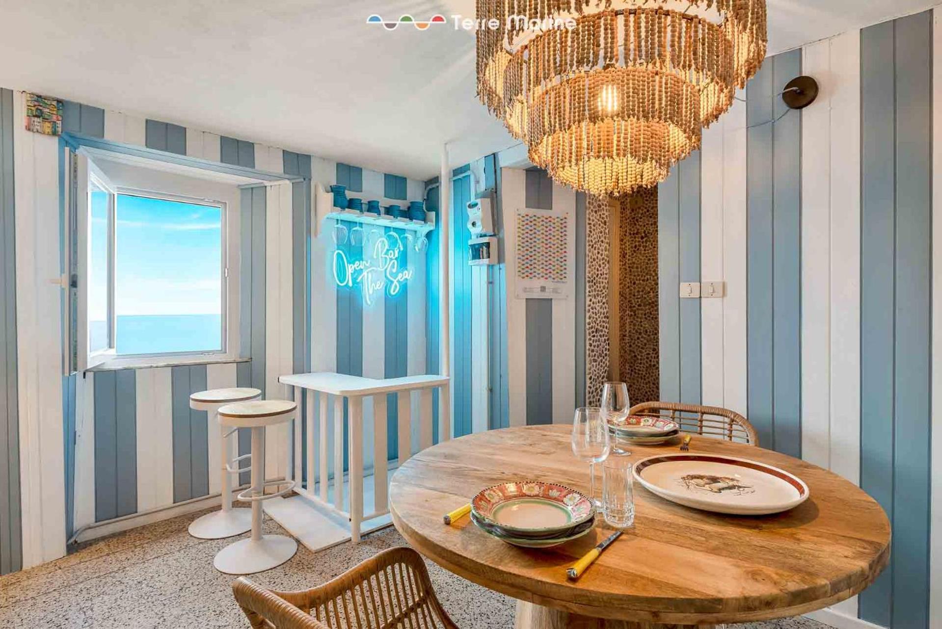 The Sea Apartment