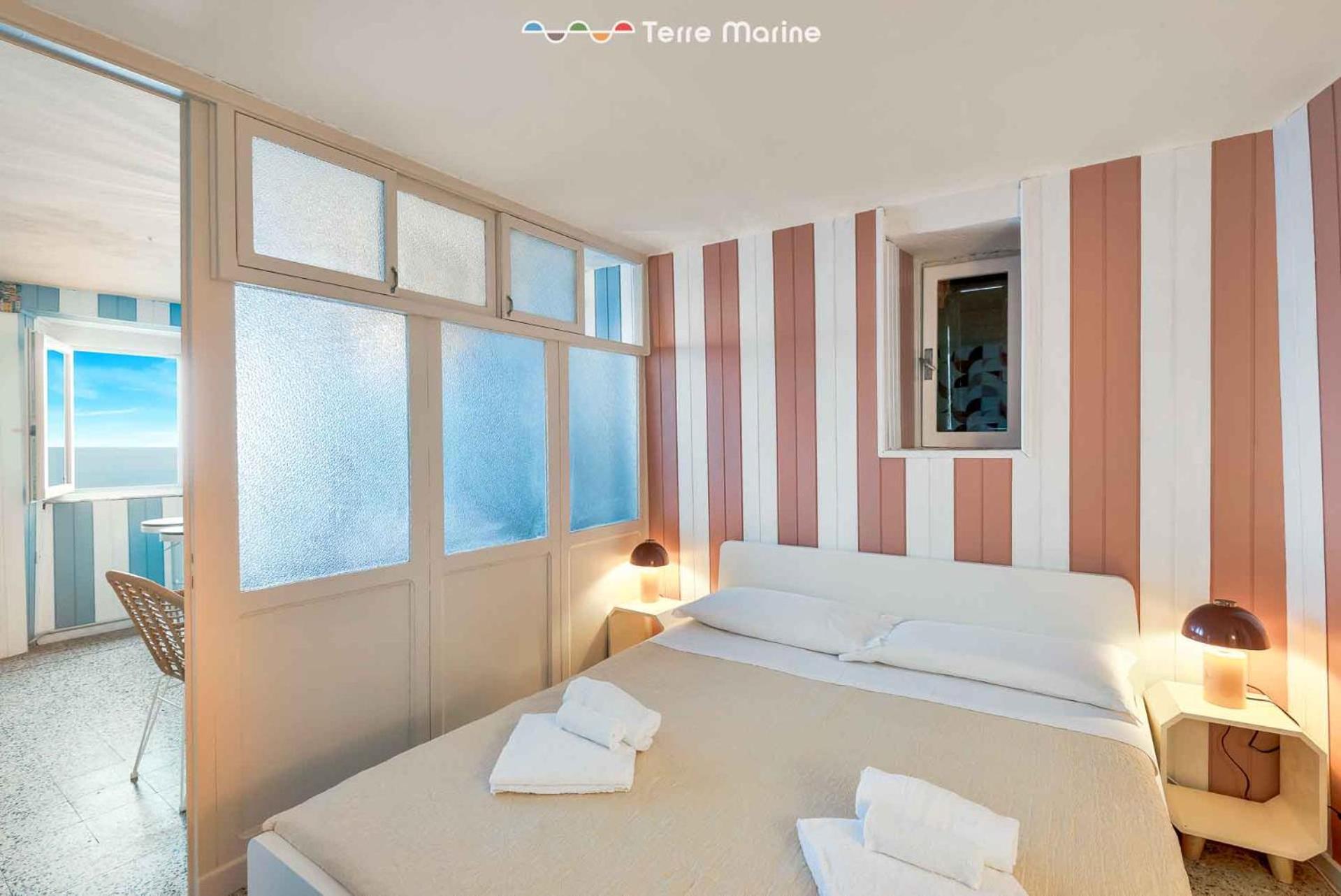 Apartment The Sea